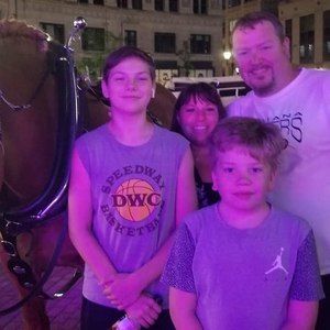 Meet your Posher, Lisa